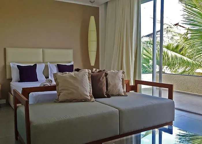 Ravenala Hotel Boutique